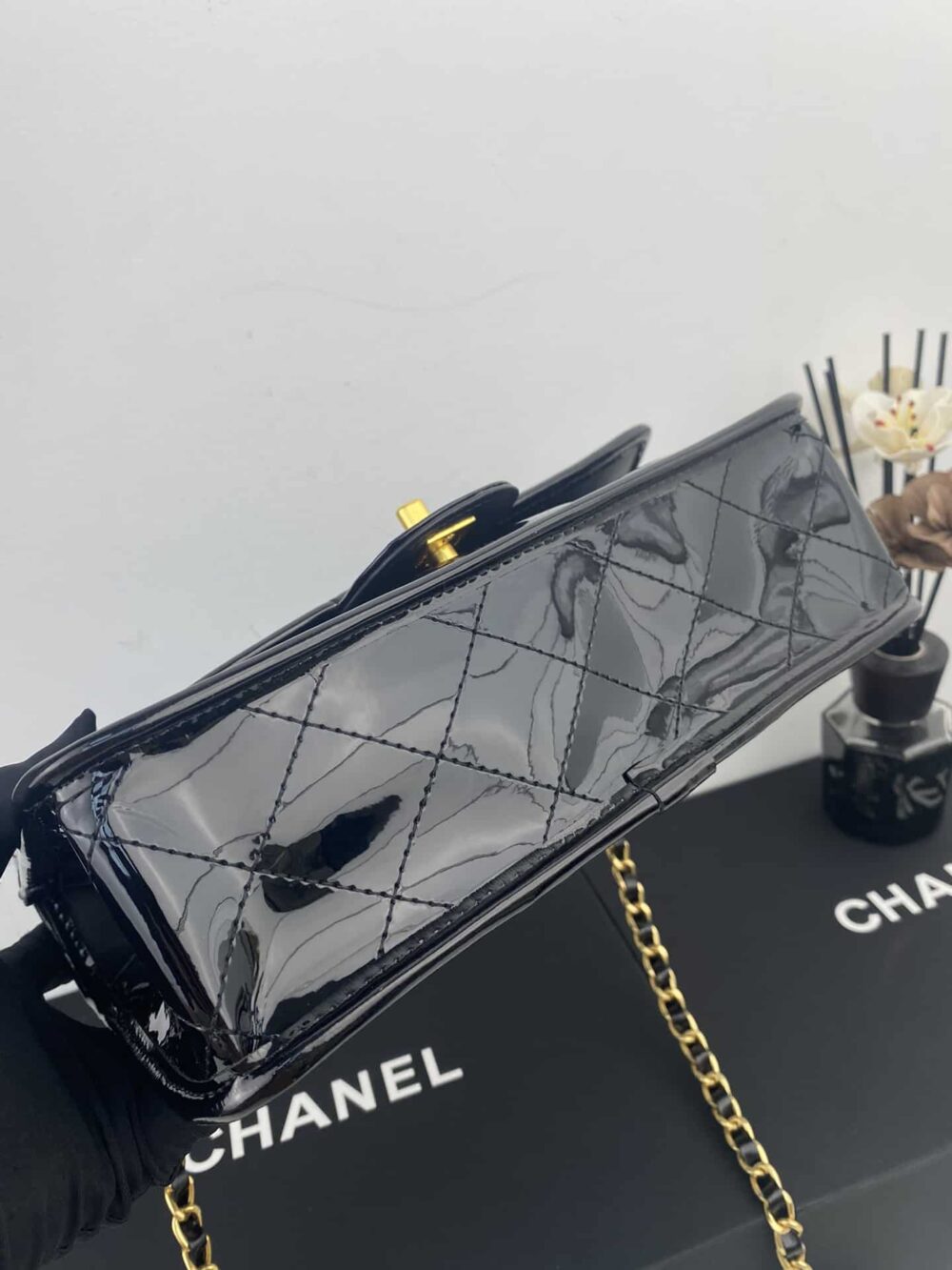 CHANEL TOP HANDLE MEDIUM FLAP LEATHER SHINY BLACK 25CM AS3653 B09576 94305 - Image 8