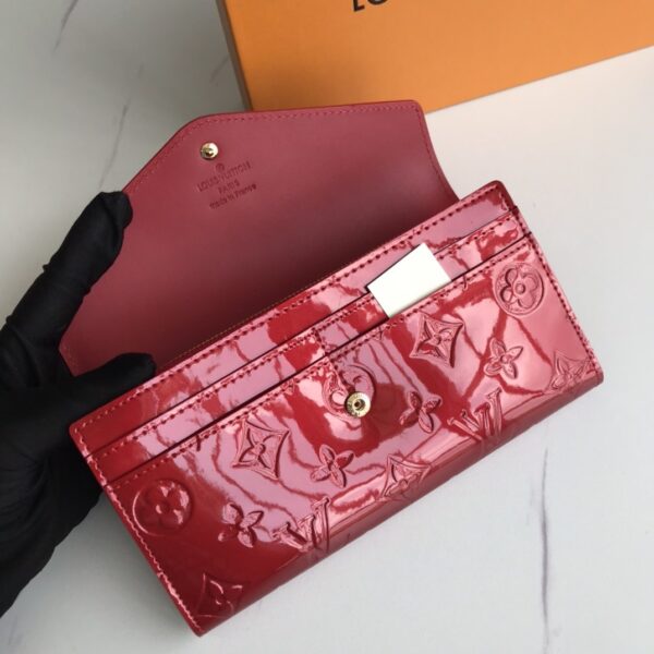 LOUIS VUITTON SARAH MONOGRAM WALLET RED 19CM - Image 8