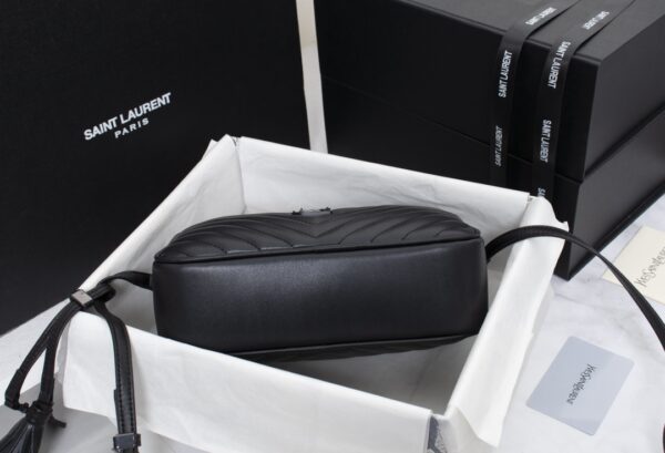 SAINT LAURENT LOU CAMERA BAG IN QUILTED BLACK NOIR LEATHER 23CM 612544DV7081000 - Image 5