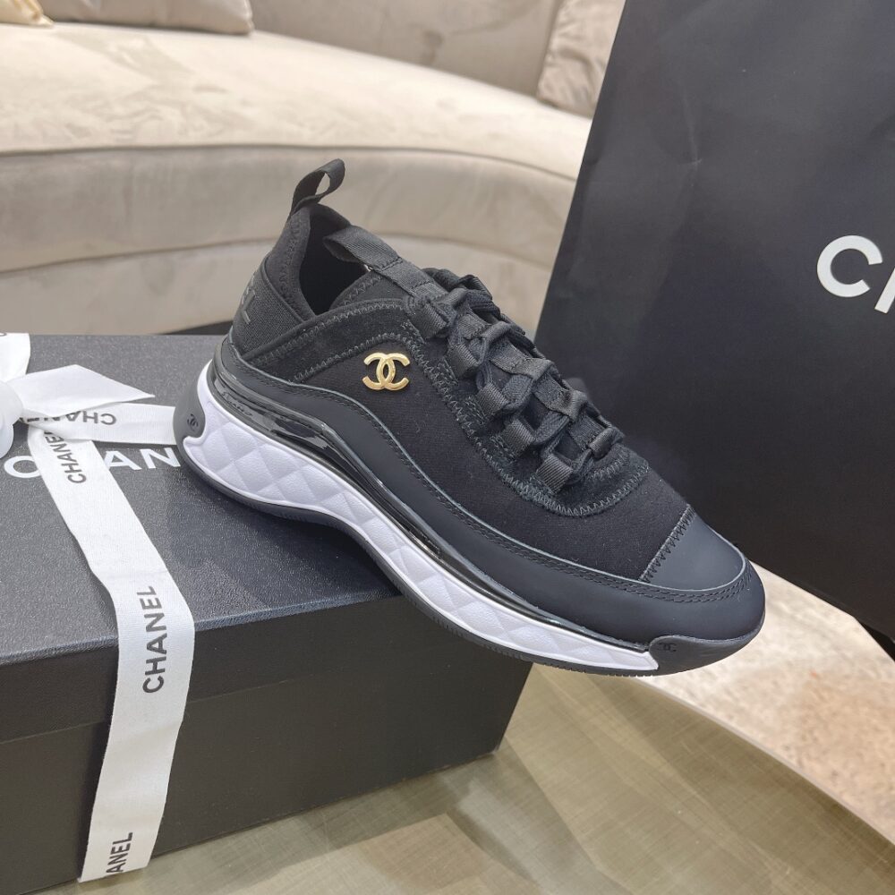 CHANEL LOGO LOW TOP TRAINER SNEAKER BLACK G35617 Y53646 94305 - Image 4
