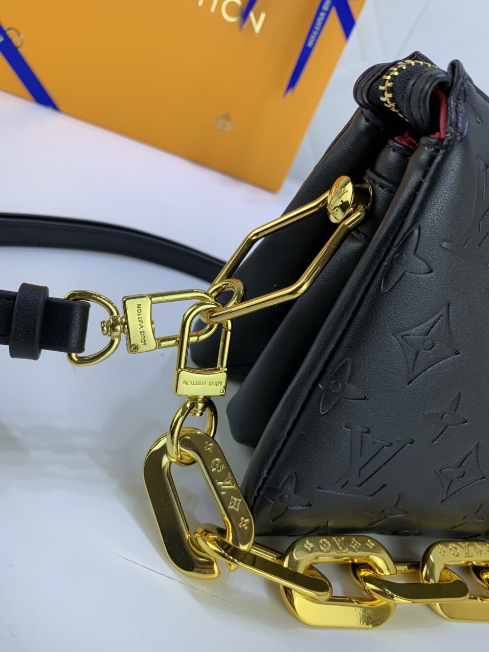 LOUIS VUITTON COUSSIN BB BLACK 21CM M21259 - Image 4