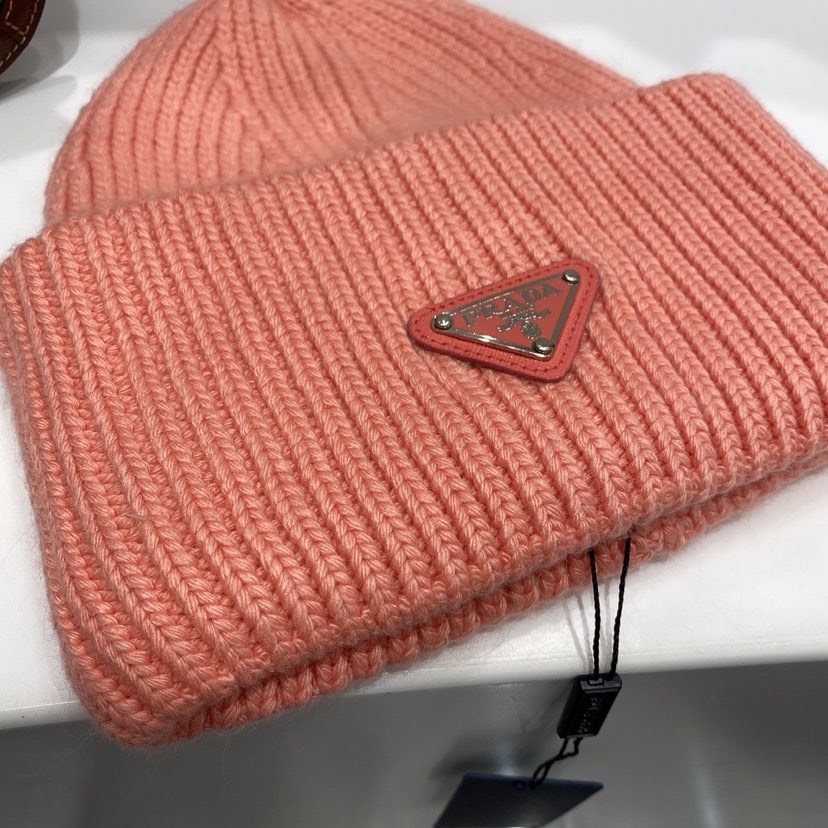 PRADA WOOL AND CASHMERE BEANIE SLIVER PINK - Image 4