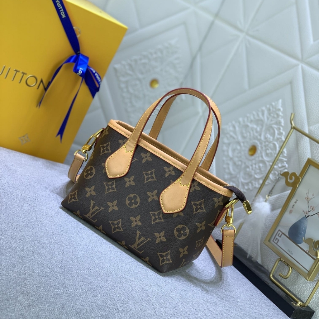 Louis Vuitton Neverfull BB Monogram Brown 24Cm - Image 3