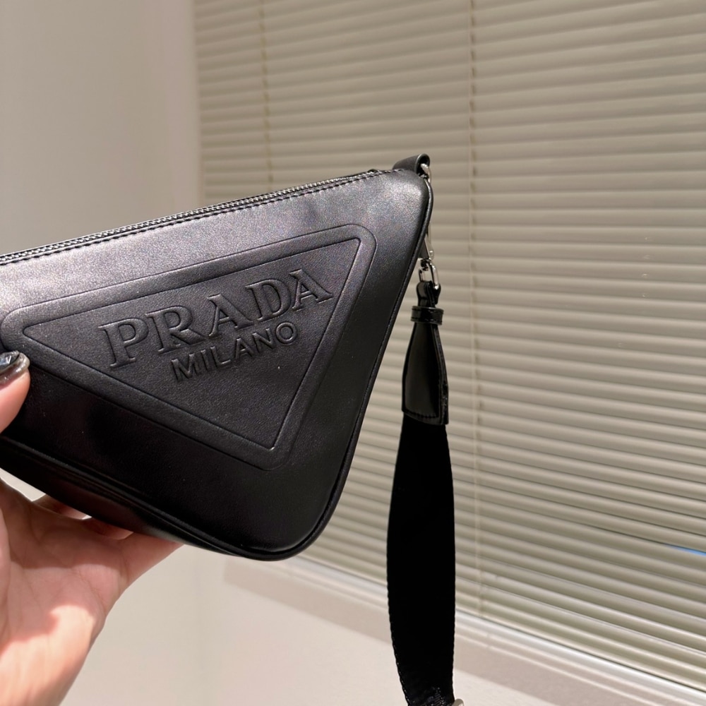 PRADA TRIANGLE LEATHER MINI BAG BLACK 27CM 1BH190 2BYA F0002 V BRO - Image 4