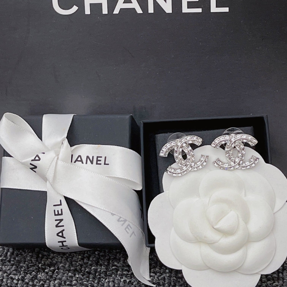 CHANEL CC CRYSTAL STUD EARRINGS METAL SILVER - Image 3