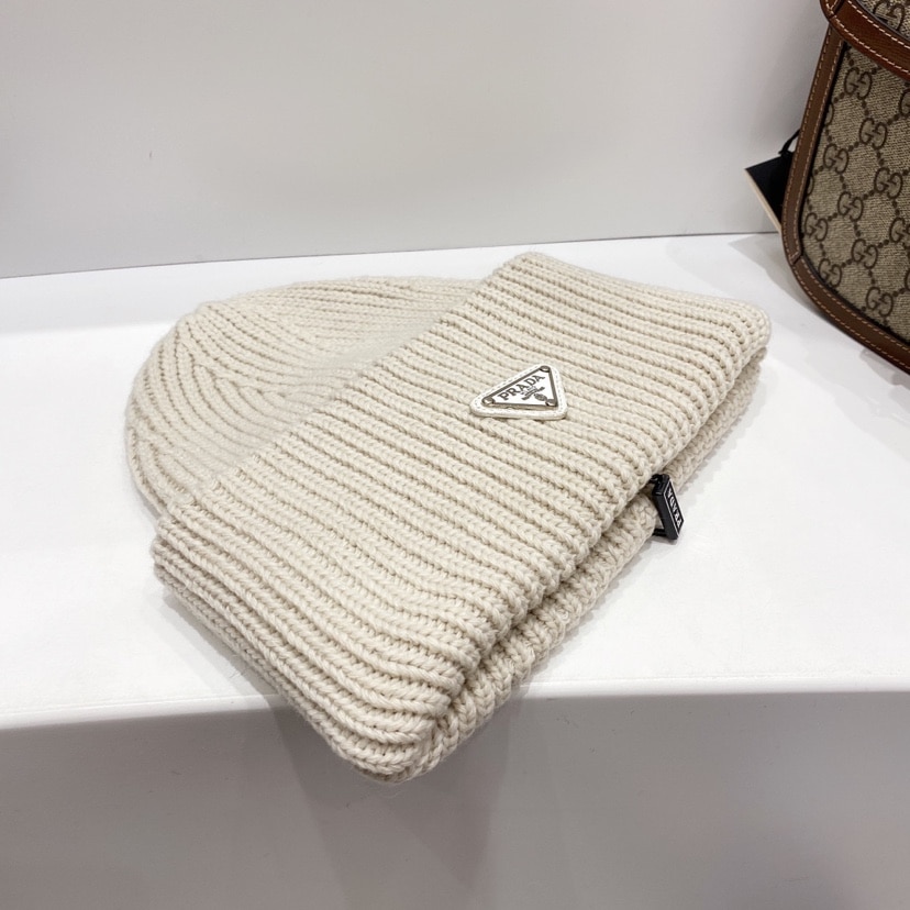 PRADA WOOL AND CASHMERE BEANIE SLIVER CREAM - Image 5