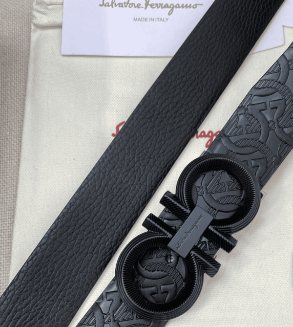 SALVATORE FERRAGAMO GANCINI REVERSIBLE BLACK LEATHER BELT - Image 3