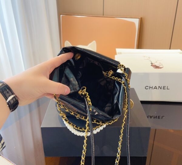 CHANEL 22 MINI HANDBAG CRYSTAL PEARLS BLACK 22CM AS3980 B10672 94305 - Image 2