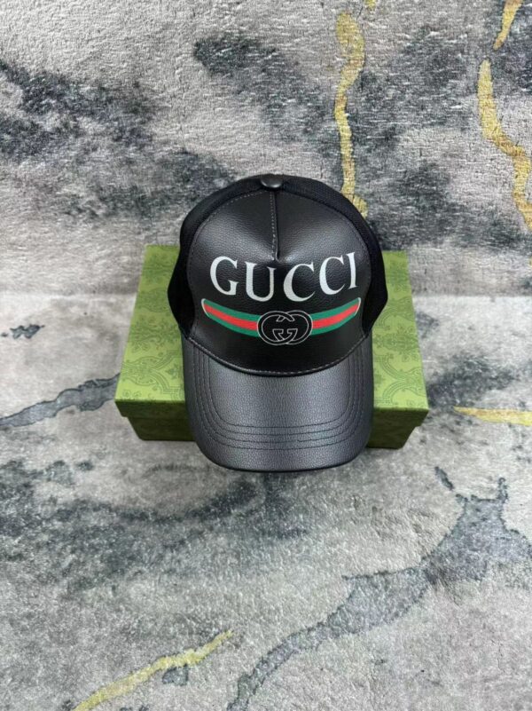 GUCCI GG PRINT LEATHER BASEBALL CAP BLACK - Image 3