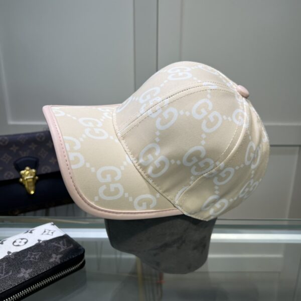 GUCCI GG MONOGRAM BASEBALL CAP BEIGE - Image 5