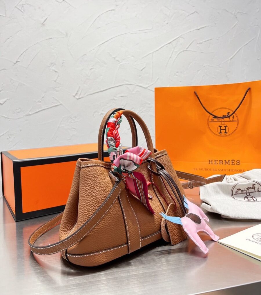 Alternative view of HERMES GARDEN PARTY MINI BROWN 25CM