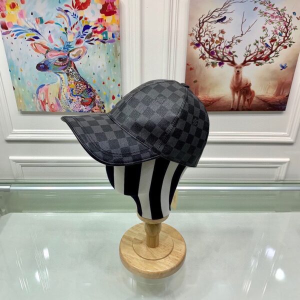 LOUIS VUITTON DAMIER AZUR COATED CANVAS CAP BLACK - Image 4