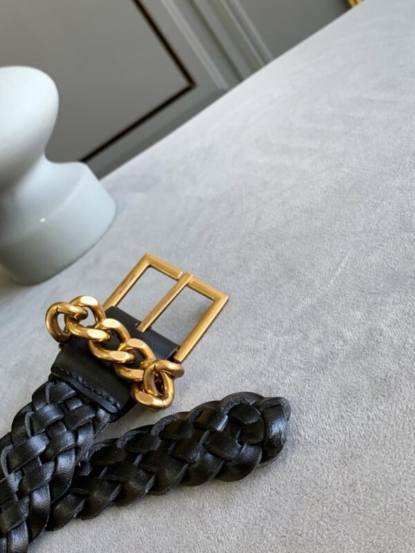 SAINT LAURENT GENUINE LEATHER UNIVERSAL BLACK AND GOLD BELT - Image 2