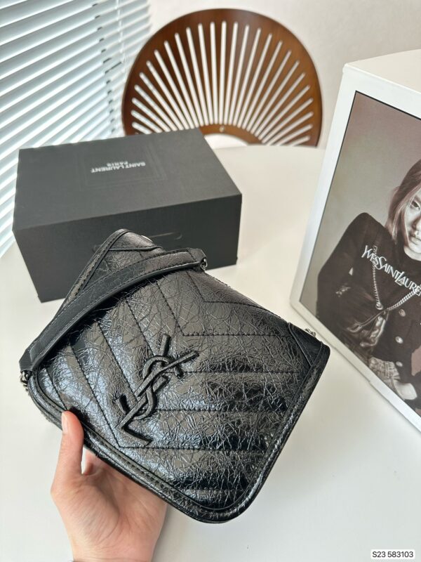 SAINT LAURENT NIKI VINTAGE LEATHER CHAIN WALLET BLACK 19CM - Image 7
