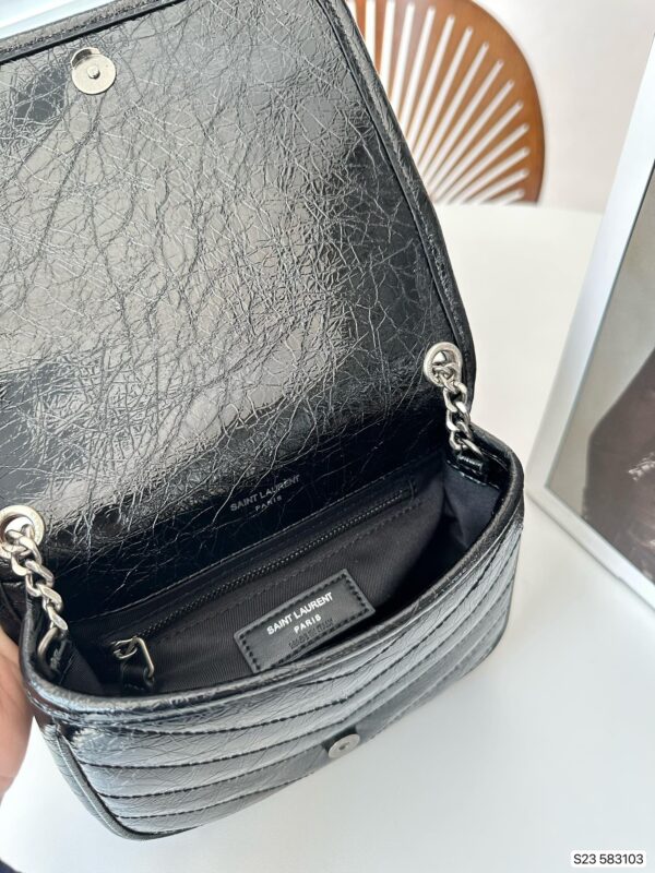 SAINT LAURENT NIKI VINTAGE LEATHER CHAIN WALLET BLACK 19CM - Image 3