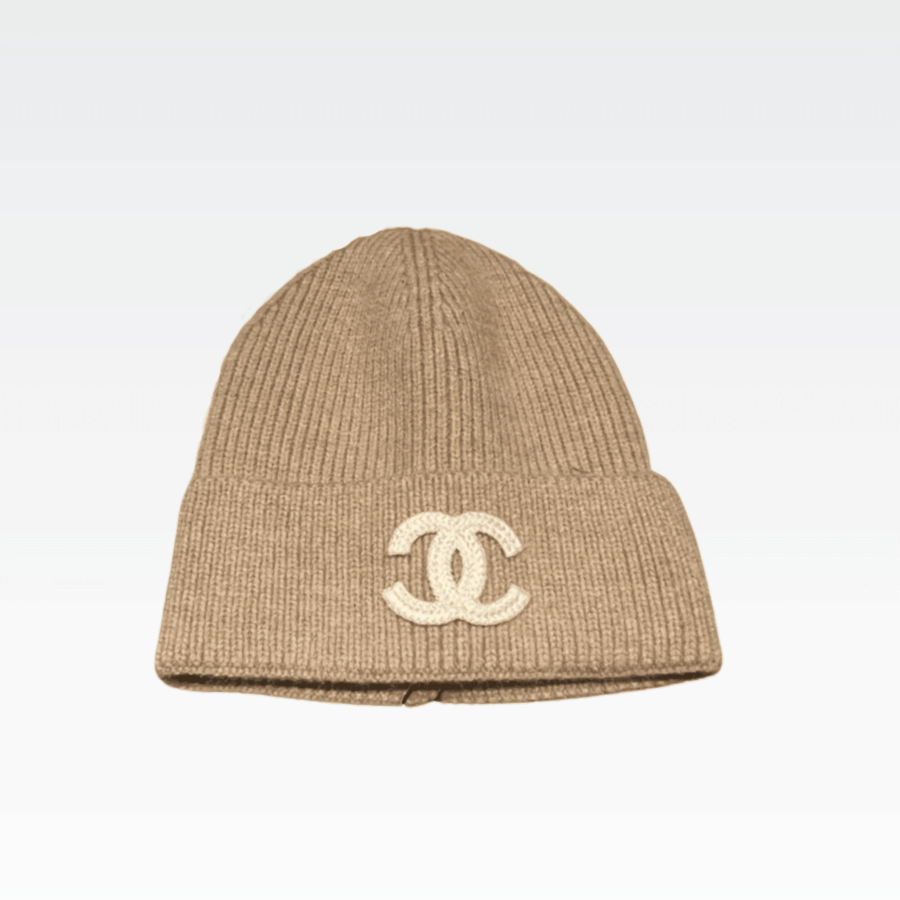 CHANEL WHITE CC WOOL BEANIE BEIGE