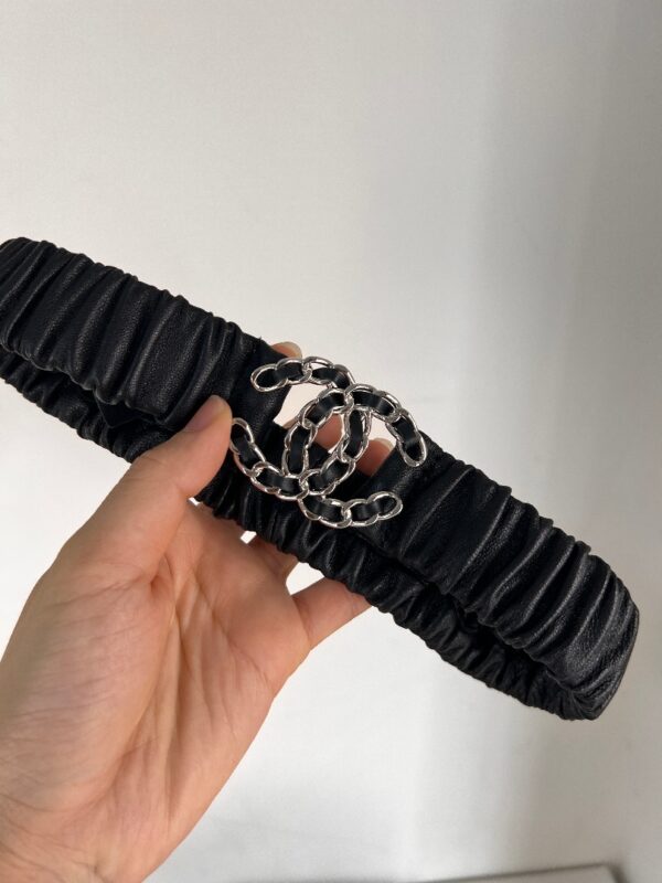 CHANEL CC ELASTIC BELT LEATHER WITH SILVER METAL 30MM - Image 4