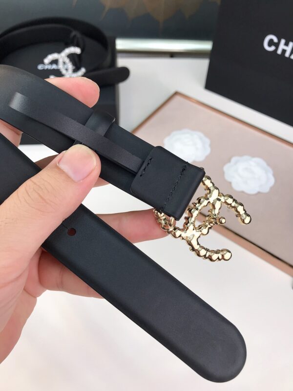 CHANEL CC GOLD PLATED BELT LEATHER WITH PEARLS 28MM - Image 3