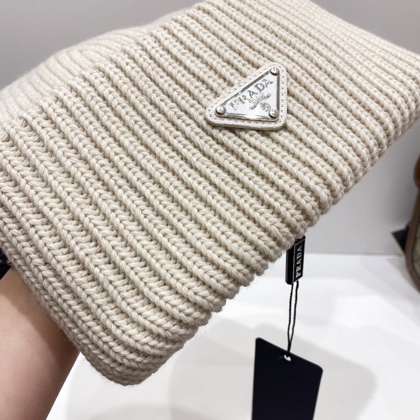 PRADA WOOL AND CASHMERE BEANIE SLIVER CREAM - Image 7