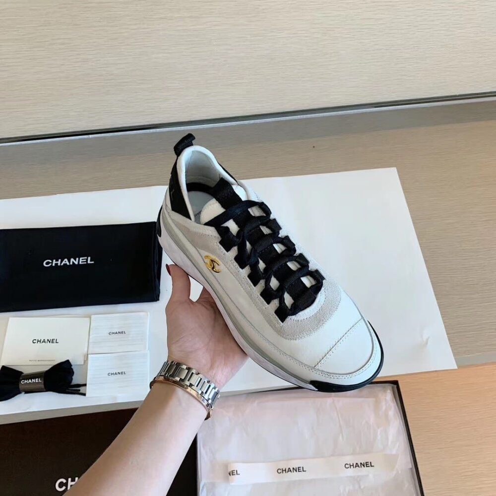 CHANEL VELVET SNEAKER IVORY AND BLACK G35617 - Image 6