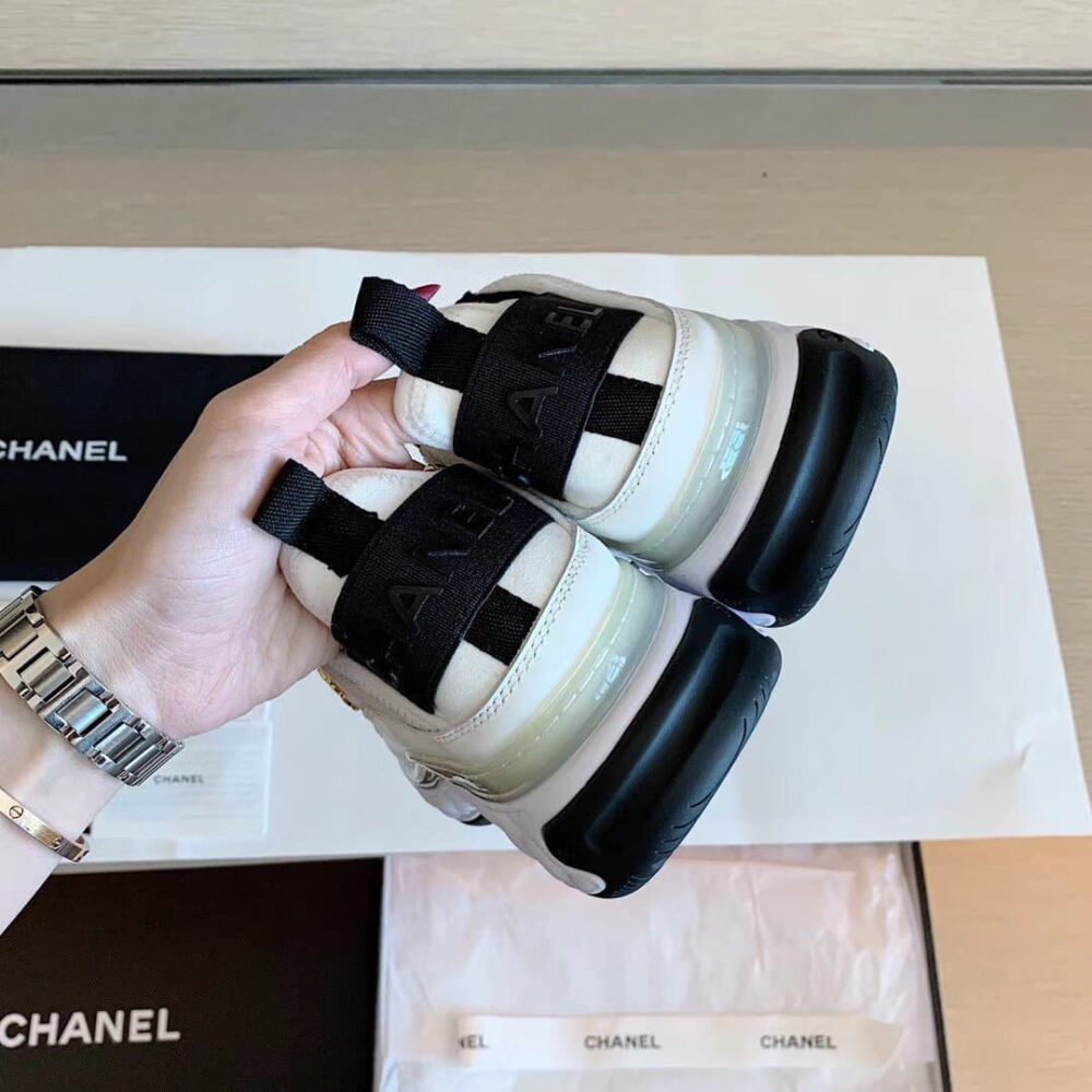 CHANEL VELVET SNEAKER IVORY AND BLACK G35617 - Image 8
