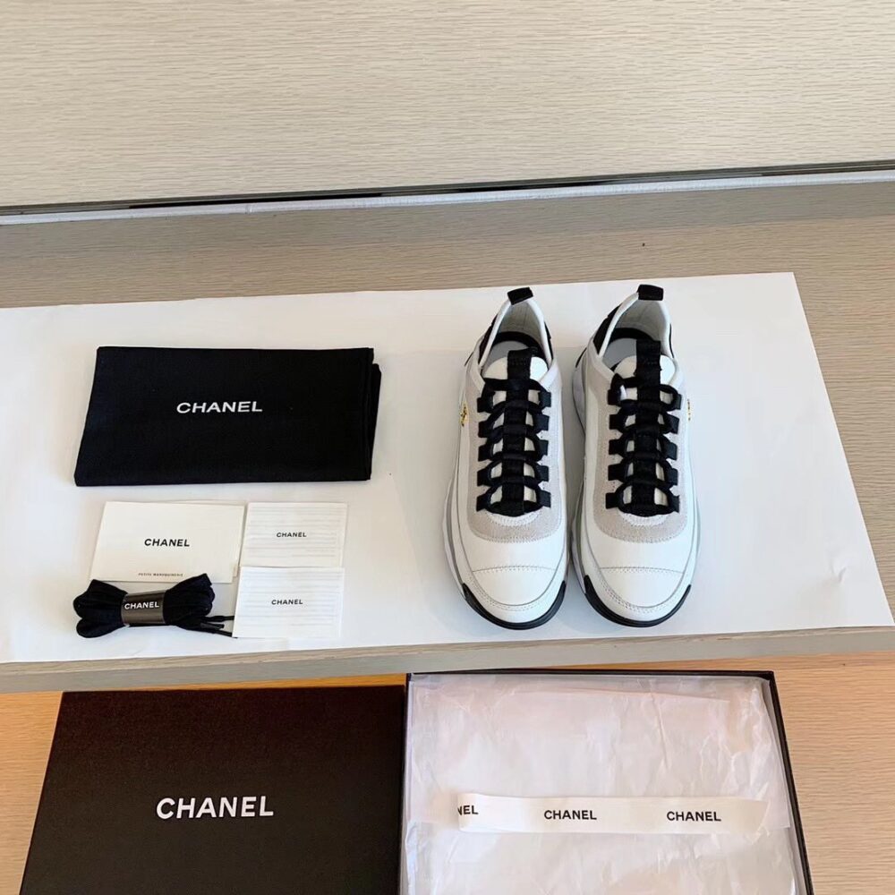 CHANEL VELVET SNEAKER IVORY AND BLACK G35617 - Image 3