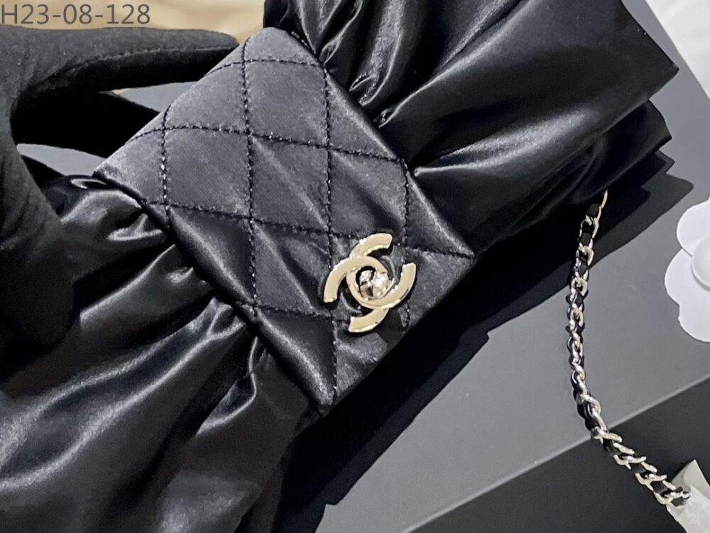 CHANEL CLUTCH BAG BLACK 25CM AS4098 B13245 94305 - Image 8
