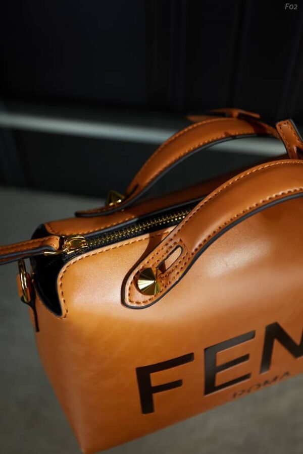 FENDI BY THE WAY MEDIUM BROWN 27CM 8BL146AC9LF0C88 - Image 6