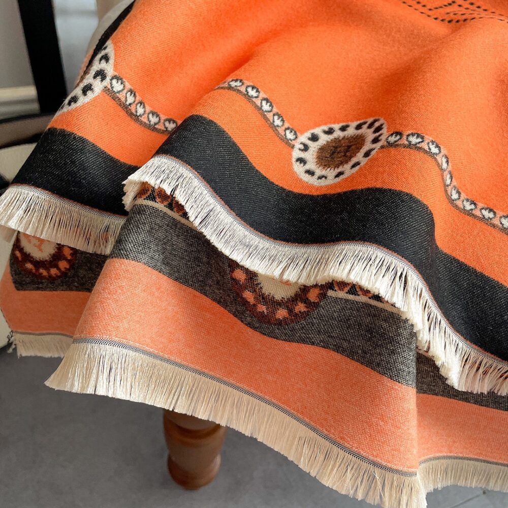 HERMES CASHMERE MUFFLER ORANGE - Image 2