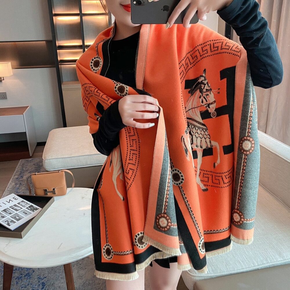 HERMES CASHMERE MUFFLER ORANGE - Image 4