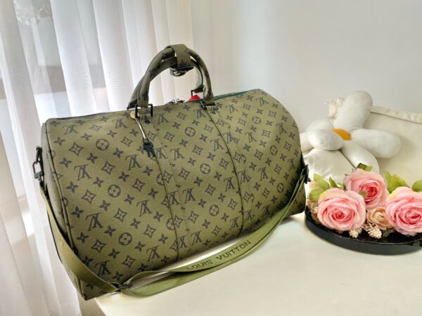 LOUIS VUITTON KEEPALL BANDOULIÈRE 55 BAG GREEN 48CM M23963 - Image 5