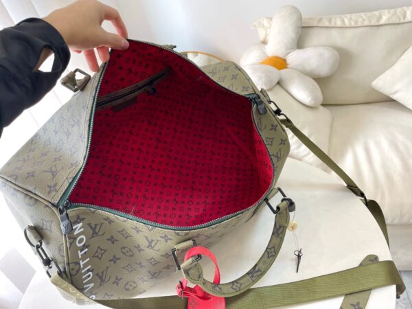 LOUIS VUITTON KEEPALL BANDOULIÈRE 55 BAG GREEN 48CM M23963 - Image 10