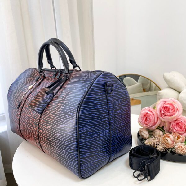 LOUIS VUITTON KEEPALL BANDOULIÈRE 50 GRADIENT ELECTRIC SUN 32CM M23174 - Image 4