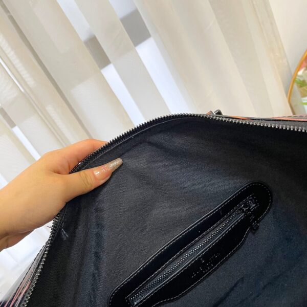 LOUIS VUITTON KEEPALL BANDOULIÈRE 50 GRADIENT ELECTRIC SUN 32CM M23174 - Image 9