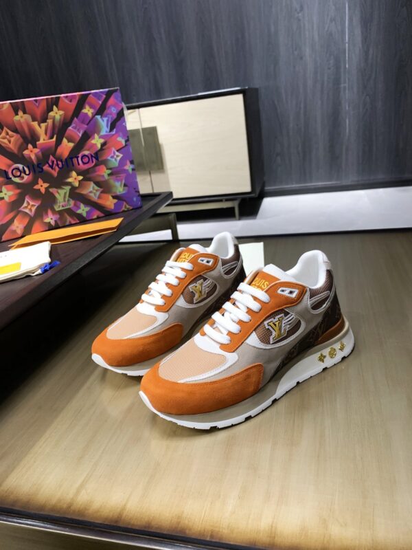 LOUIS VUITTON RUN AWAY SNEAKERS ORANGE 1A8JLX - Image 6
