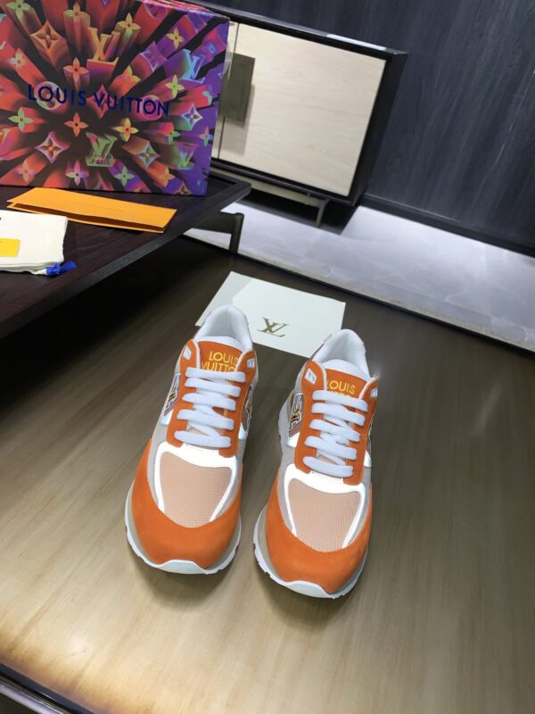 LOUIS VUITTON RUN AWAY SNEAKERS ORANGE 1A8JLX - Image 8