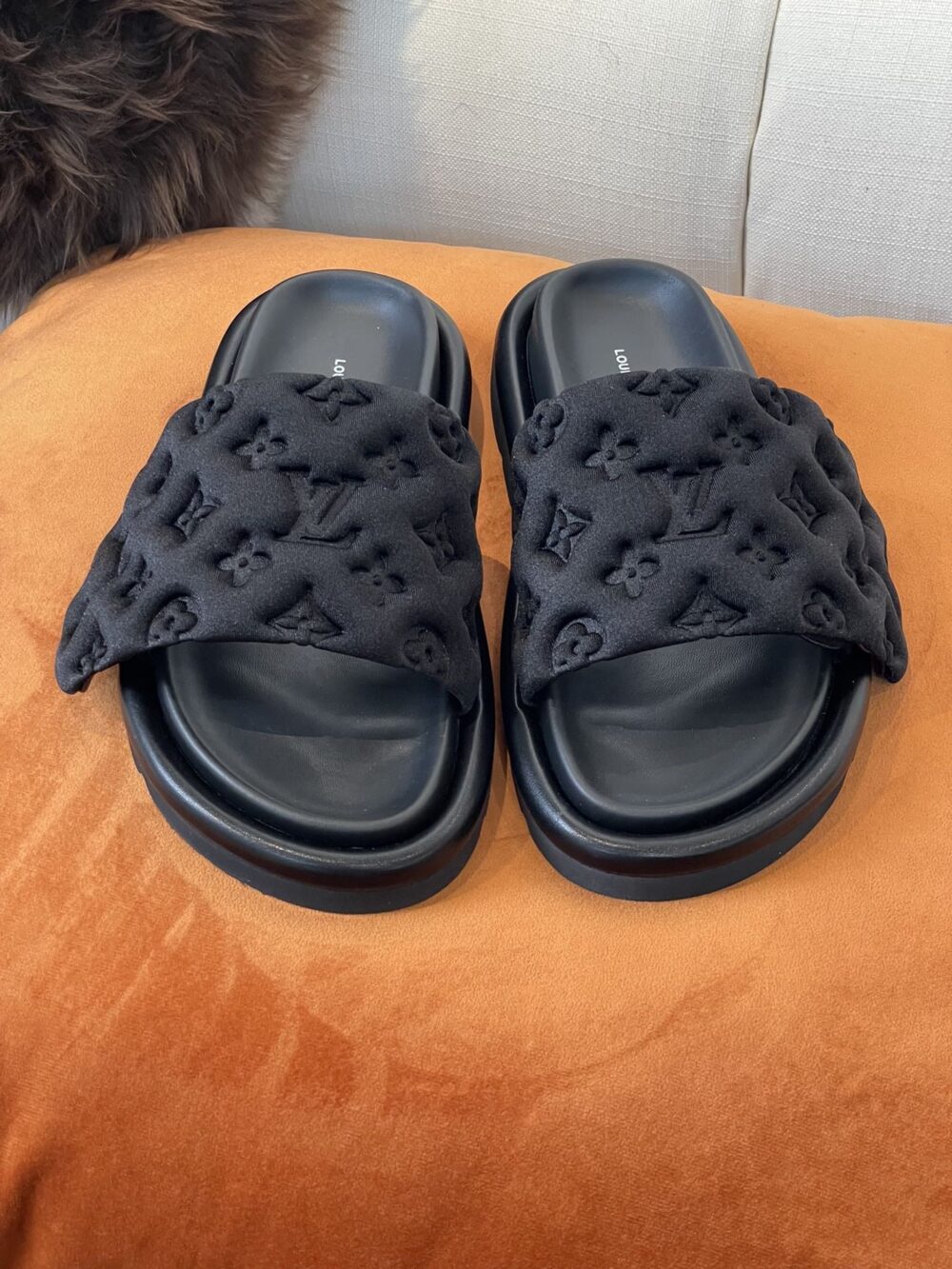 LOUIS VUITTON POOL PILLOW COMFORT MULE BLACK 1AA1EH - Image 3