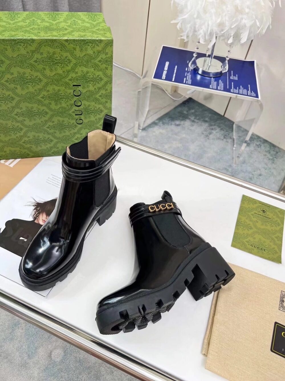 GUCCI WOMEN'S ANKLE BOOT WITH LOGO BLACK 730064 AABK6 1000 - Image 2