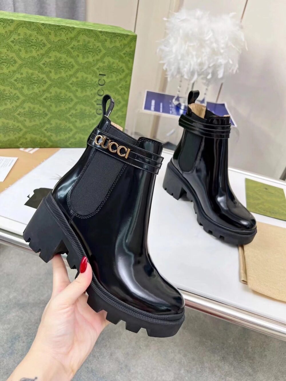 GUCCI WOMEN'S ANKLE BOOT WITH LOGO BLACK 730064 AABK6 1000 - Image 7