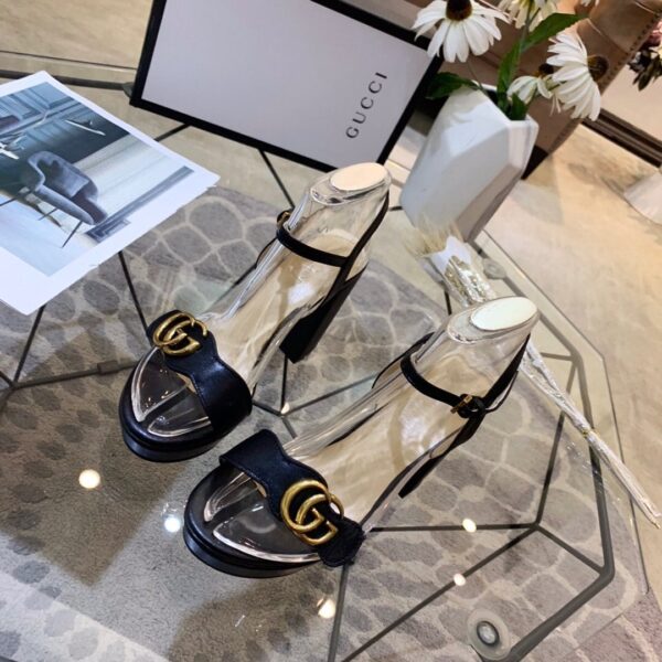 GUCCI GG LEATHER HEELED SANDAL BLACK - Image 3