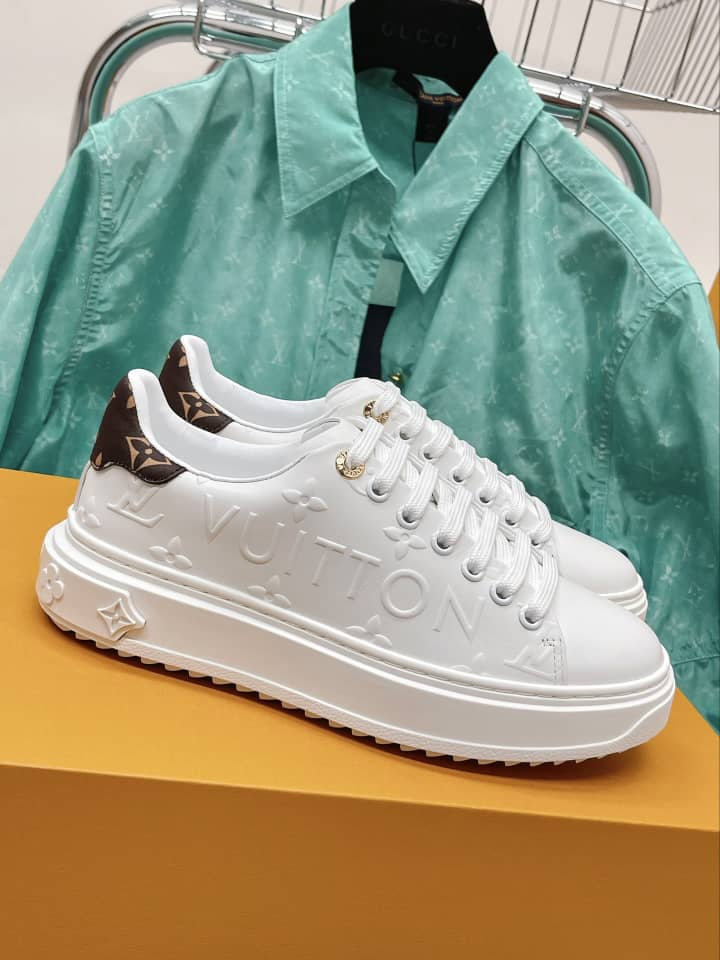 LOUIS VUITTON TIME OUT SNEAKER MONOGRAM WHITE 1AAP6H - Image 2