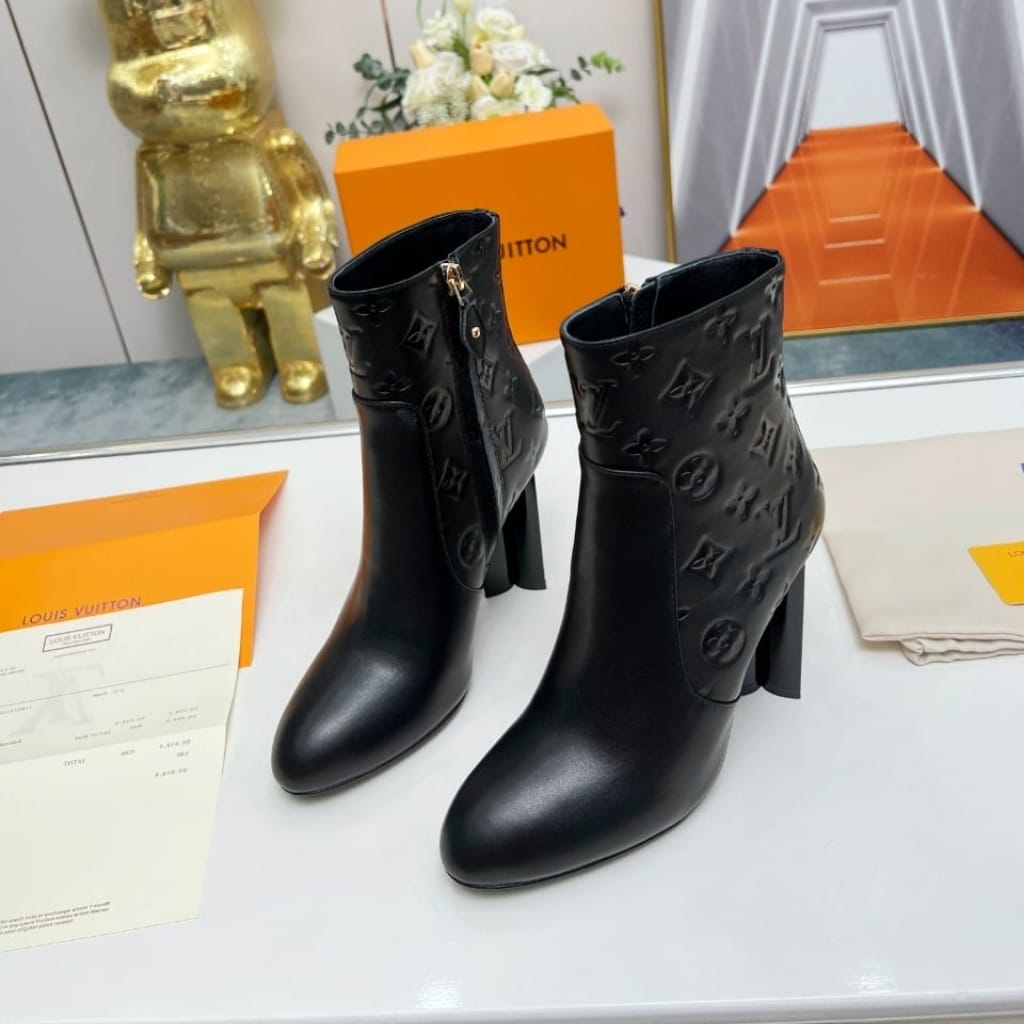 Louis Vuitton Silhouette Ankle Boot Black 1Abp9J - Image 6