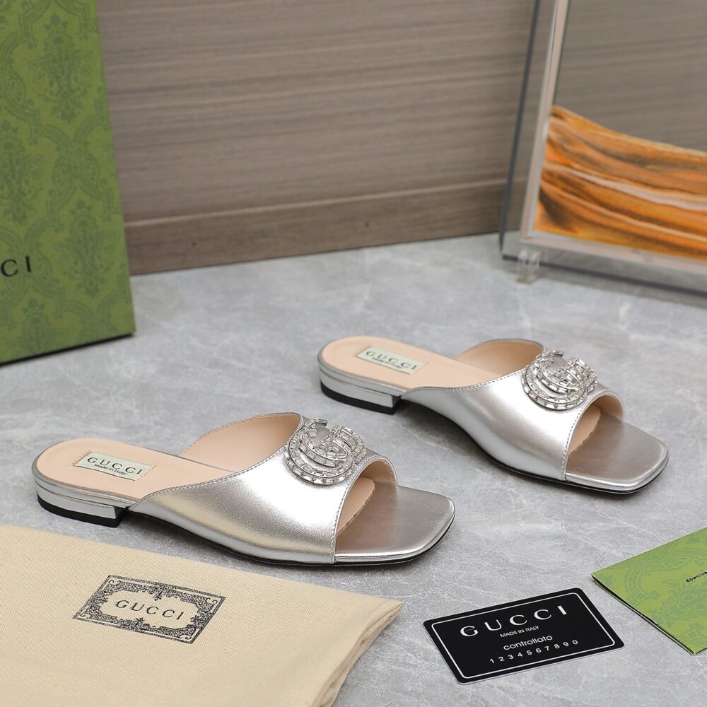 GUCCI GG CRYSTAL SLIPPERS SILVER - Image 2