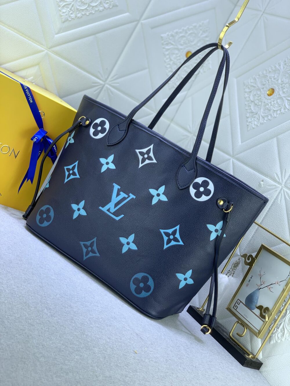 LOUIS VUITTON NEVERFULL MM MONOGRAM EMPREINTE BLUE 31CM M46514 - Image 8
