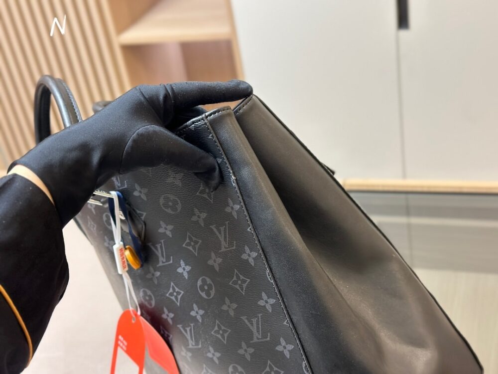 LOUIS VUITTON MONOGRAM ECLIPSE GRAND SAC TOTE BLACK 40CM - Image 2