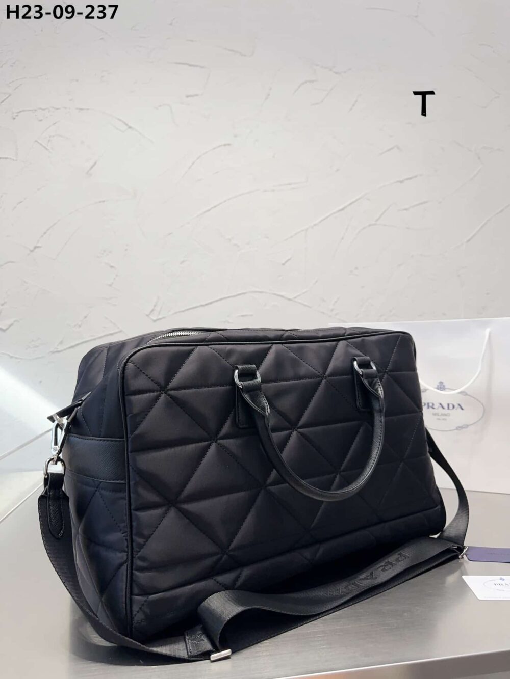 PRADA QUILTED RE NYLON TRAVEL BAG BLACK 43CM 2VA0092DGWF0002VOOO - Image 8