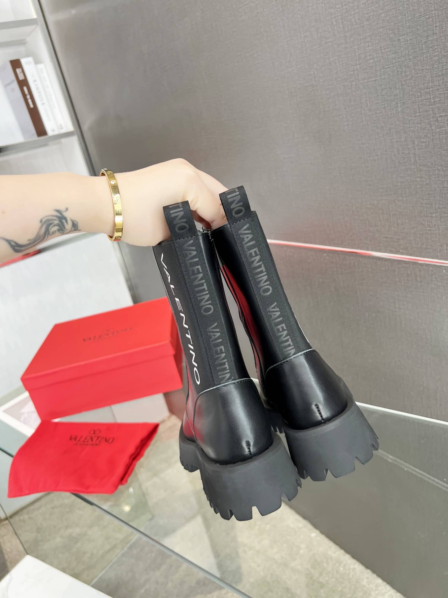 VALENTINO GARAVANI COMBAT BOOT BLACK - Image 5