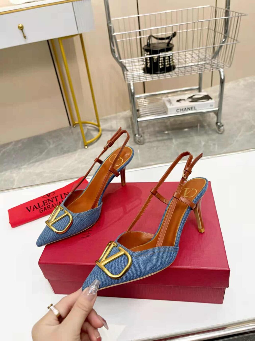 VALENTINO GARAVANI VLOGO DENIM SLINGBACK PUMPS DENIM - Image 6