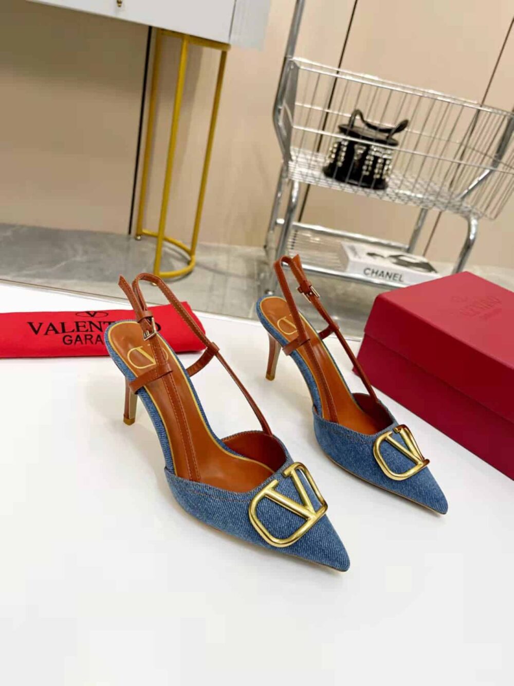 VALENTINO GARAVANI VLOGO DENIM SLINGBACK PUMPS DENIM - Image 8
