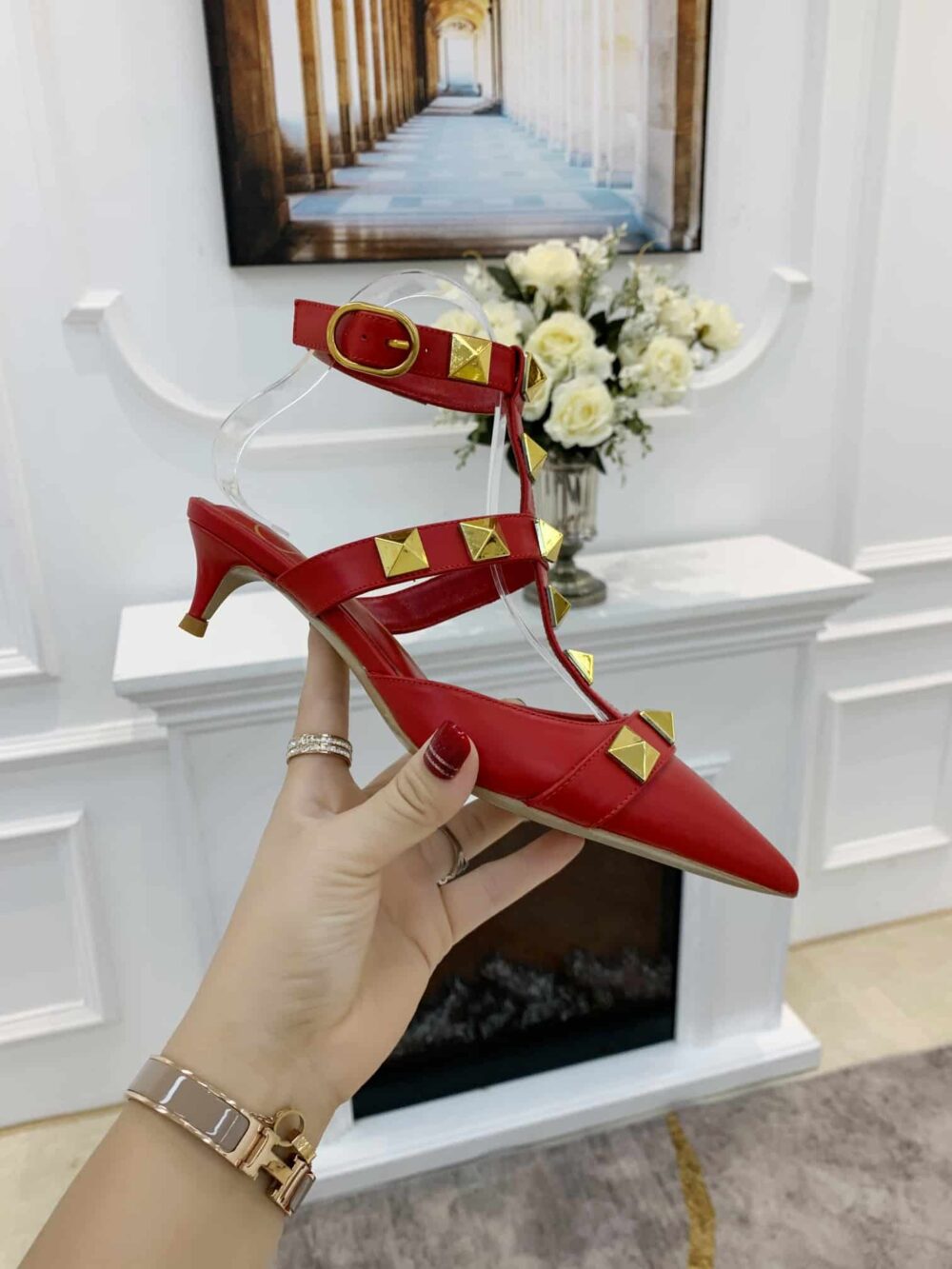 VALENTINO GARAVANI ROMAN STUD KITTEN HEEL PUMPS RED - Image 4